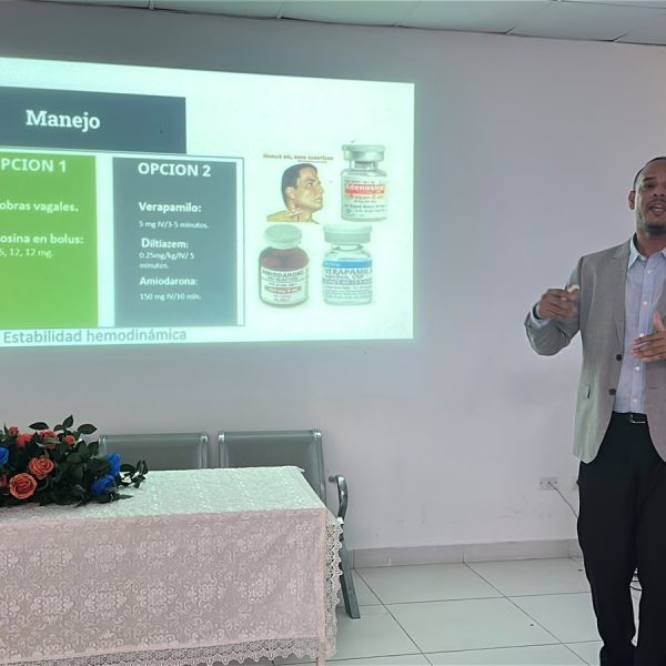 Hospital Provincial Inmaculada Concepci&oacute;n fortalece la actualizaci&oacute;n m&eacute;dica con conferencia sobre la Gu&iacute;a AHA/ACC 2026.