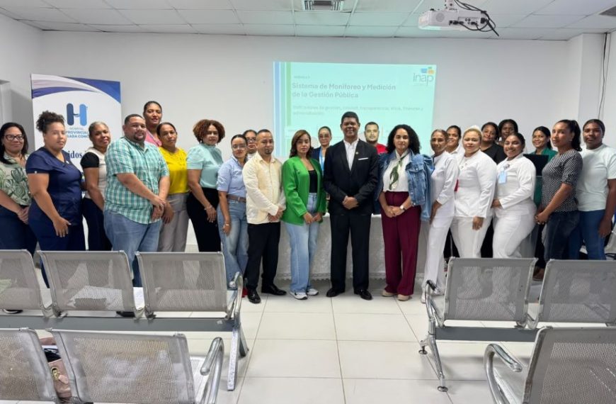 Hospital Provincial Inmaculada Concepci&oacute;n en conjunto con el Inap realiza capacitaci&oacute;n sobre Inducci&oacute;n a la Administraci&oacute;n P&uacute;blica.
